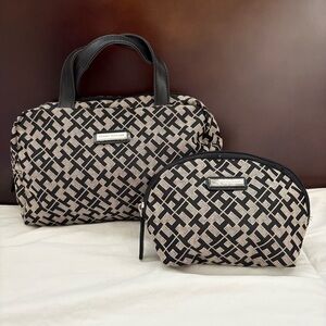 Tommy Hilfiger Mini Duffle with Zipper Pouch Set